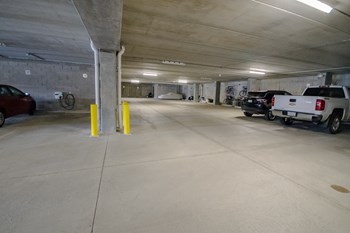 112 Walnut Blvd 1-3 Beds Apartment for Rent - Photo Gallery 3