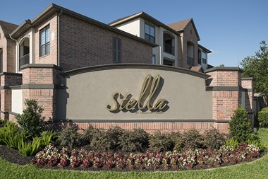11900 Shadow Creek Parkway 1-2 Beds Apartment for Rent Photo Gallery 1