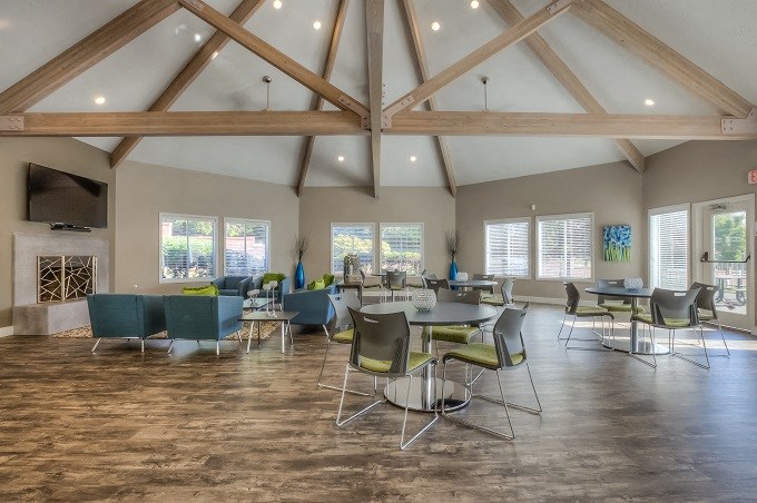 Community Clubhouse at Oak Hill Apartments, Oregon, 97229