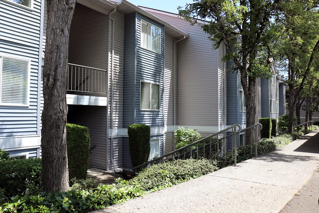 Exterior View at Townfair Apartments, Gresham, Oregon