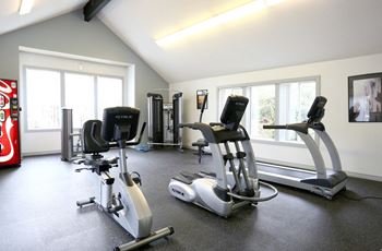 24-Hour Multi-Level Cardio And Weightlifting Center at Townfair Apartments, Gresham, 97030