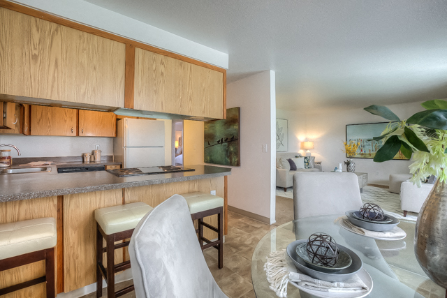 Dining Space at Woodcreek Apartments, Fairview, OR, 97024