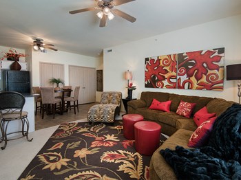 1401 E. Patriot Ave. 1-2 Beds Apartment for Rent - Photo Gallery 2