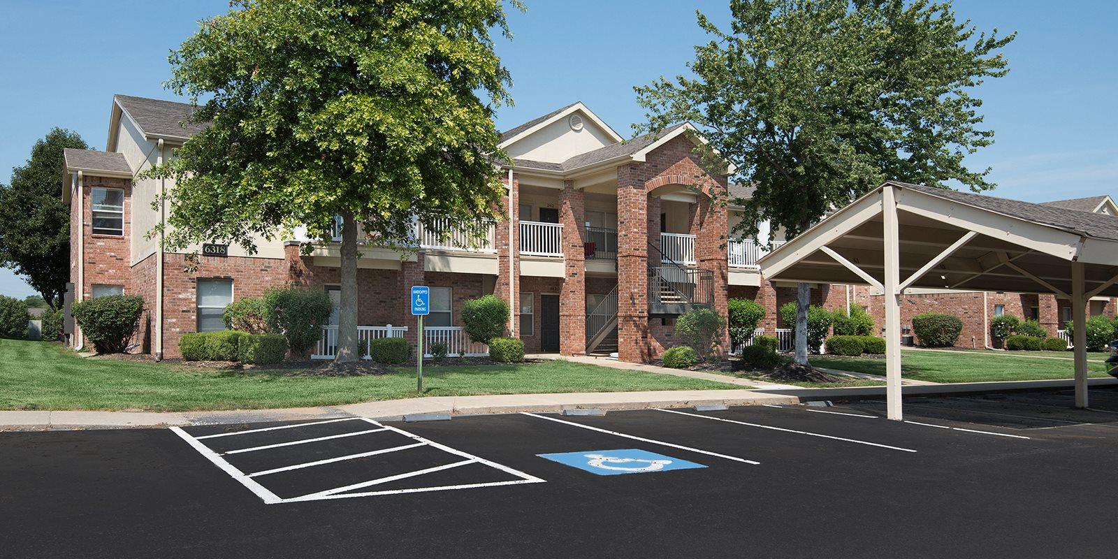 The Greens At Shawnee Apartments In Shawnee Ks