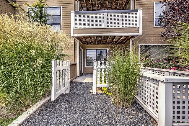 Property Entrance at Silver Bay Apartments, Boise, ID
