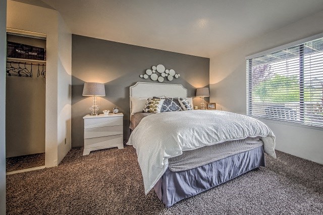 Bedroom at Silver Bay Apartments, Boise, 83703