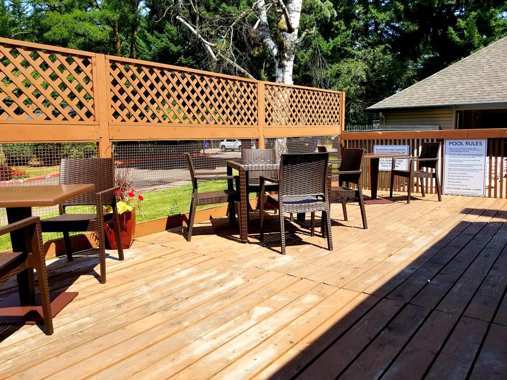 Sundeck  at Waverly Gardens Apartments, Portland, 97233