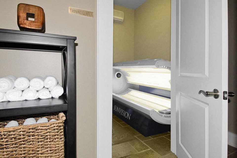 tanning bed and salon