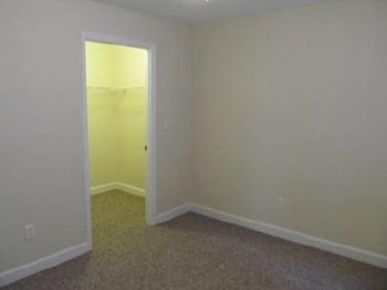 4405 South Texas Avenue 2 Beds Apartment for Rent - Photo Gallery 6