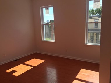 3847 Olive St 3 Beds Apartment for Rent
