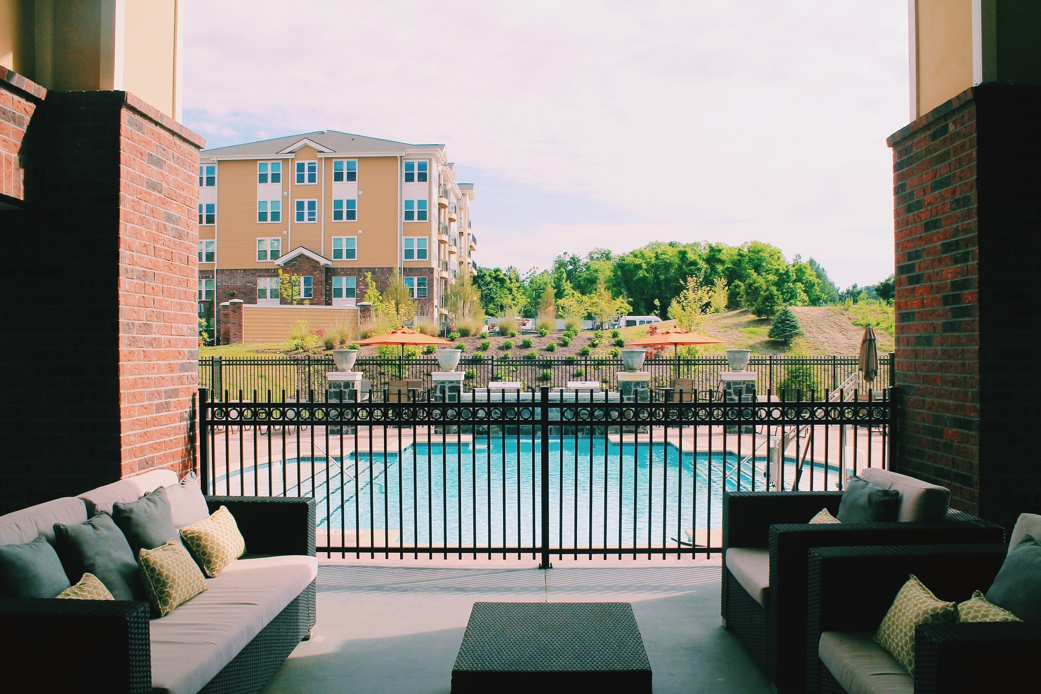 Stone Pointe Apartments, 15001 Potomac Heights Place, Woodbridge, VA