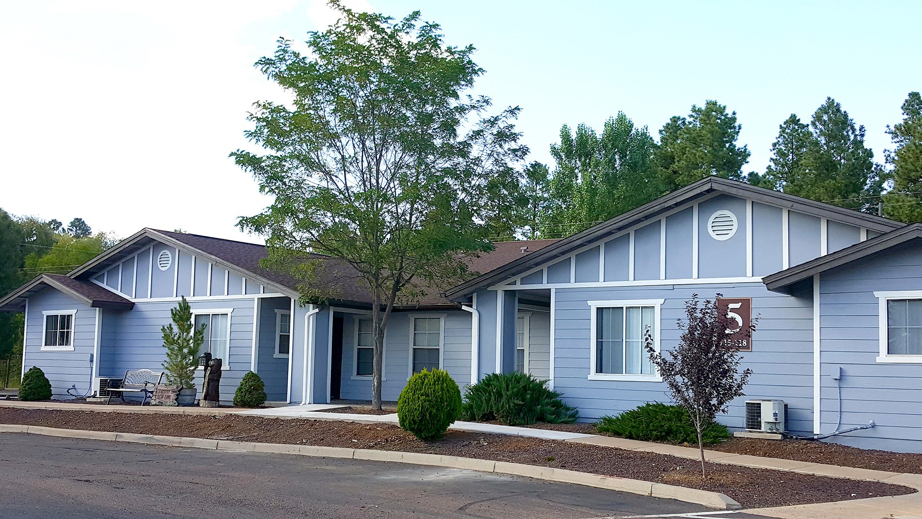 Hills Apartments, 1450 S. Emma Drive, AZ RENTCafé