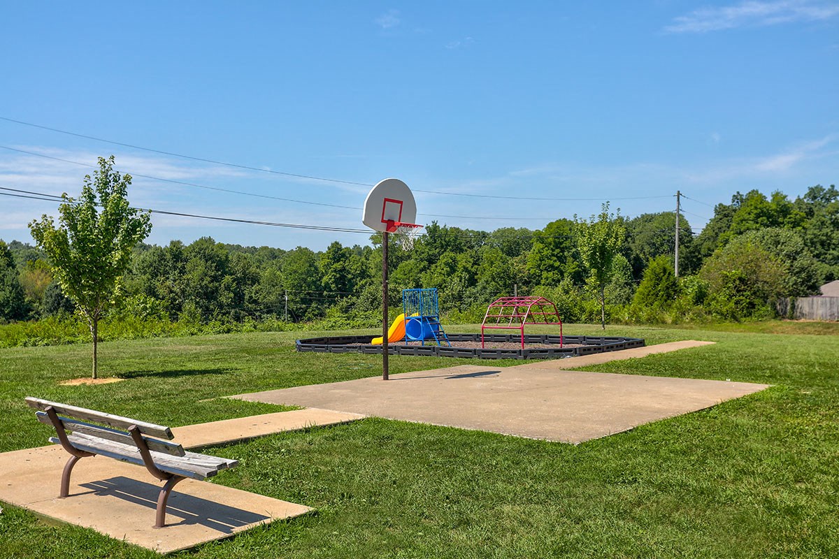 Country PlaceScottsville Apartments, 51 Hinton Ave, Scottsville, KY