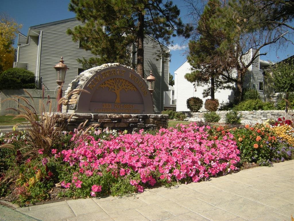 Photos and Video of Kimberly Woods Apartments in Englewood, CO