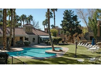 Pool Pacific Harborat Pacific Harbors Sunrise Apartments ,Las Vegas