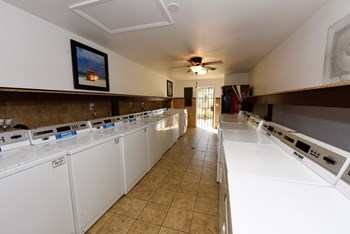 Laundry Facility Westminster Tampa Florida - Photo Gallery 21