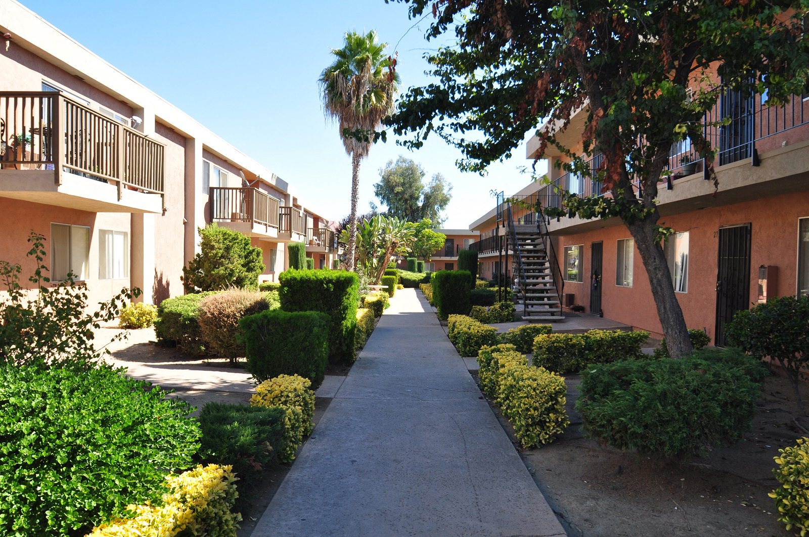 Get The View At Lakeside Apartment Homes Pictures - impetigo mosh