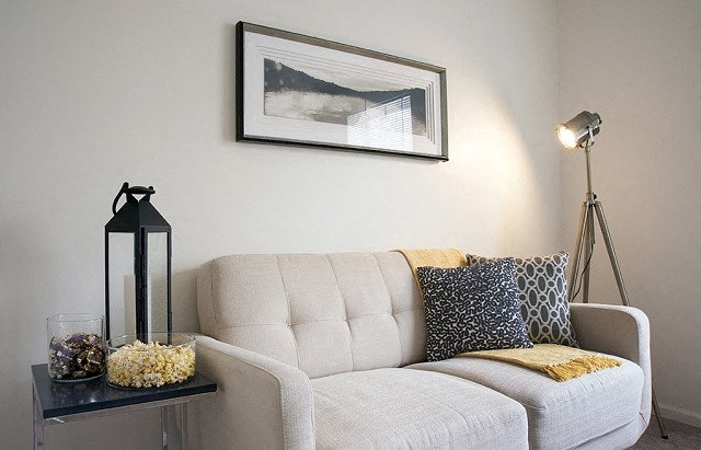 Living Room Sofa at Idlewild Creek  Apartments, New York