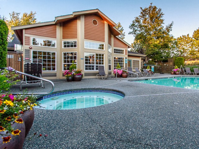 Spa at Waterford Apartments, Washington, 98208