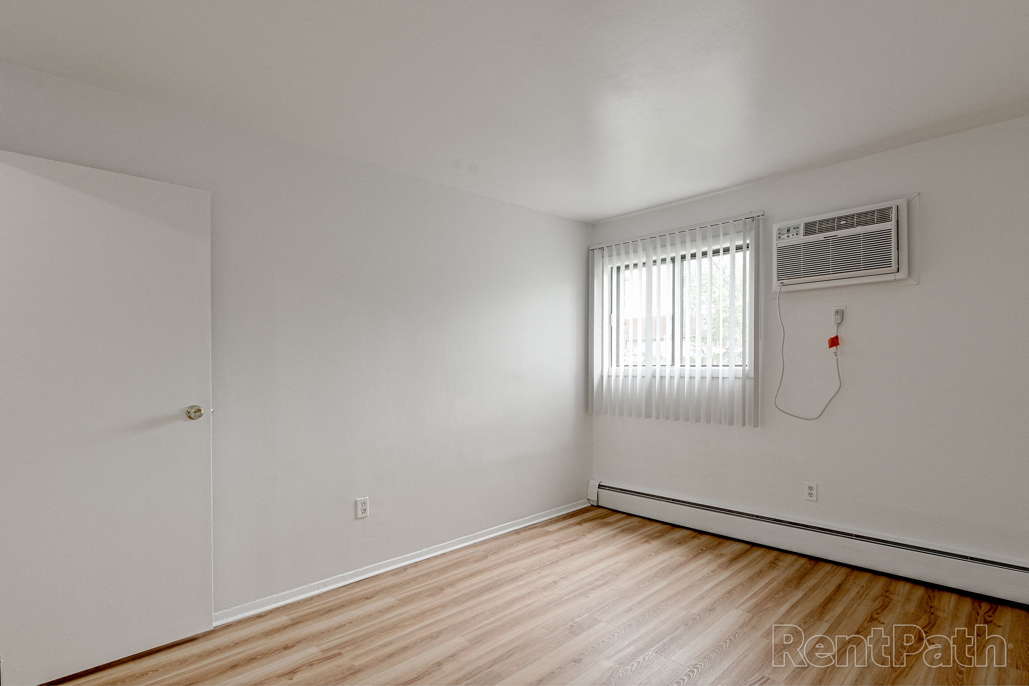 Tiberon Trails 2 Bedroom 1 Bath Master Bedroom with A/C