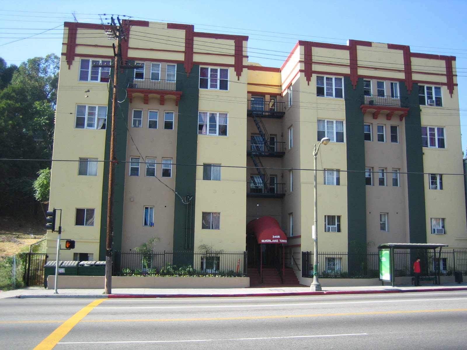 Silver Lake Towers Apartments In Los Angeles Ca