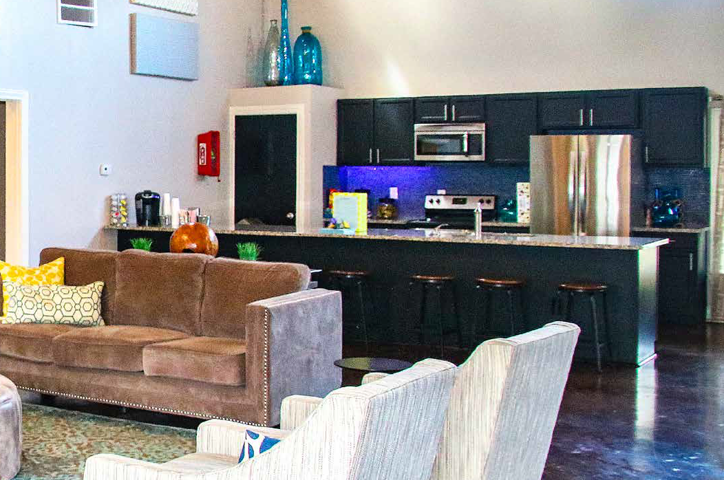 Water Ridge Apartments, 4600 W. Pioneer Dr., Irving, TX - RENTCafé