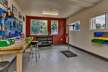 Ski and Bike Repair Shop