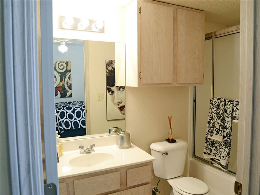 33 Falcon Court 1-2 Beds Apartment for Rent - Photo Gallery