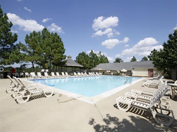 333 Links Drive, Club #101 1-2 Beds Apartment for Rent - Photo Gallery 5