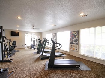 333 Links Drive, Club #101 1-2 Beds Apartment for Rent - Photo Gallery 6