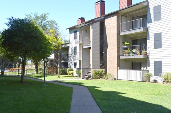 Twelve 6 Ten at The Park Apartments, 12610 Jupiter Rd., Dallas, TX