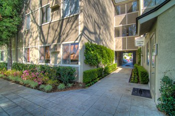 2623 Yorba Linda Blvd Studio-1 Bed Apartment for Rent - Photo Gallery 6