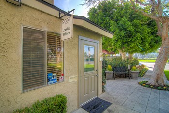 2623 Yorba Linda Blvd Studio-1 Bed Apartment for Rent - Photo Gallery 5