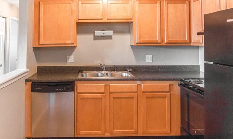 spacious kitchens at Sunnydale estates