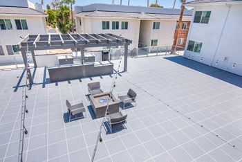Aerial View Of Grill Station at Bixby Hill Apartments, Long Beach