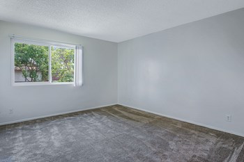 17091 Kenyon Drive 2-3 Beds Apartment, Multifamily, Tustin for Rent - Photo Gallery 6