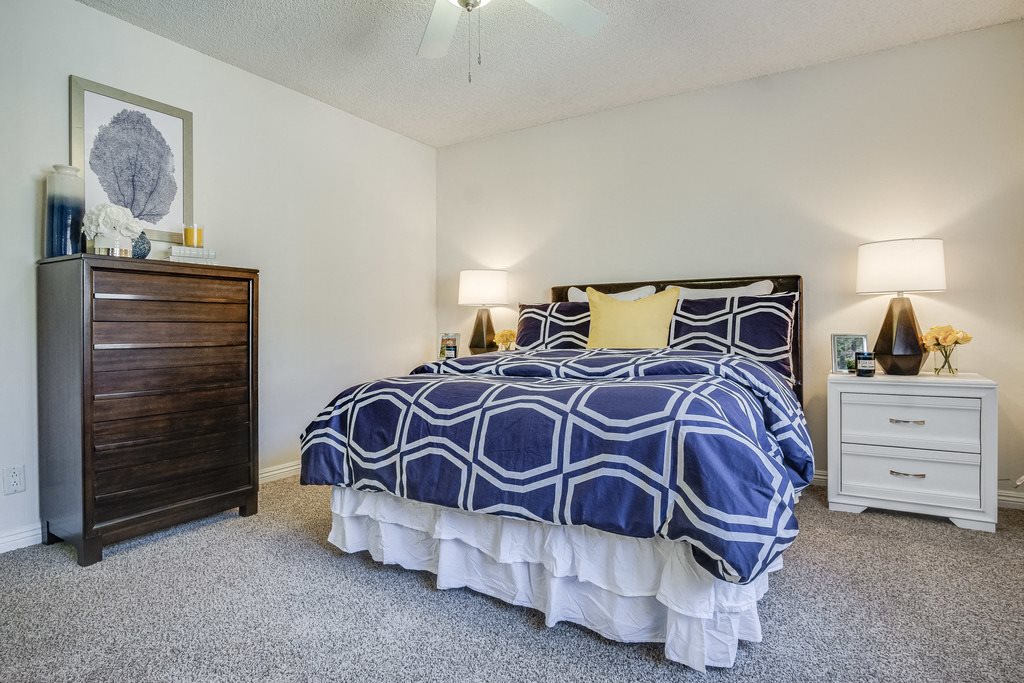 Nogal Feliz Apartments in Tustin, CA