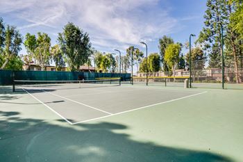 2 Tennis Courts