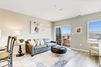 100 Lara Street Studio-3 Beds Apartment for Rent - Photo Gallery 2