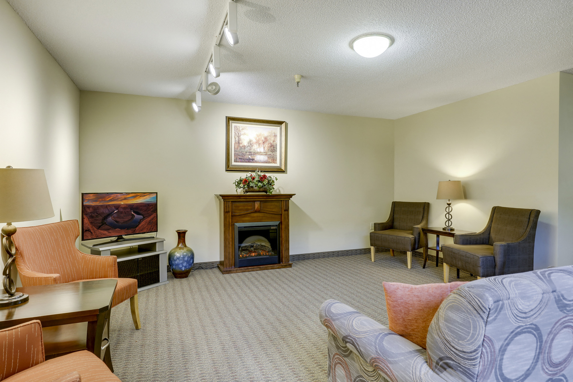 Concordia Arms Apartments, 2030 Lydia Ave E, Maplewood, MN RentCafe