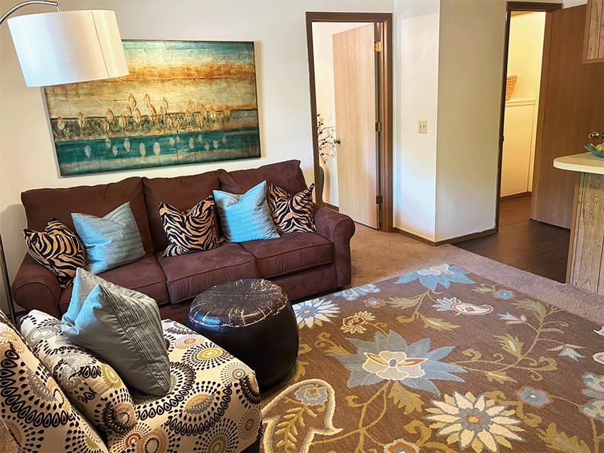 2541 East Kantz Drive 1-2 Beds Apartment for Rent - Photo Gallery