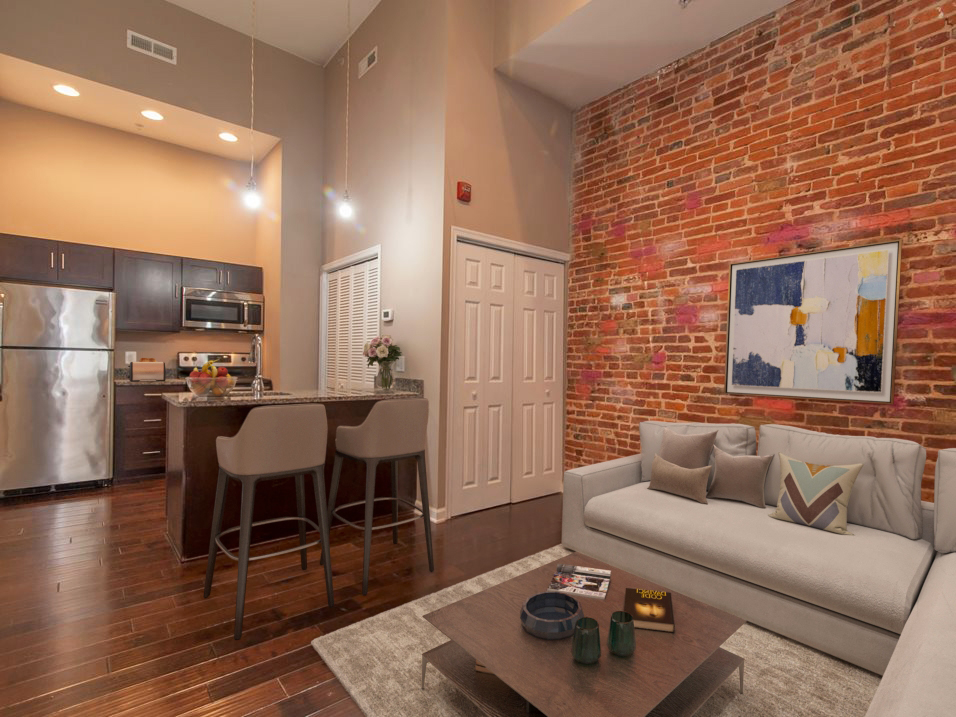 UNIVERSITY PLACE Apartments, 617 W LEXINGTON ST, BALTIMORE, MD RENTCafé