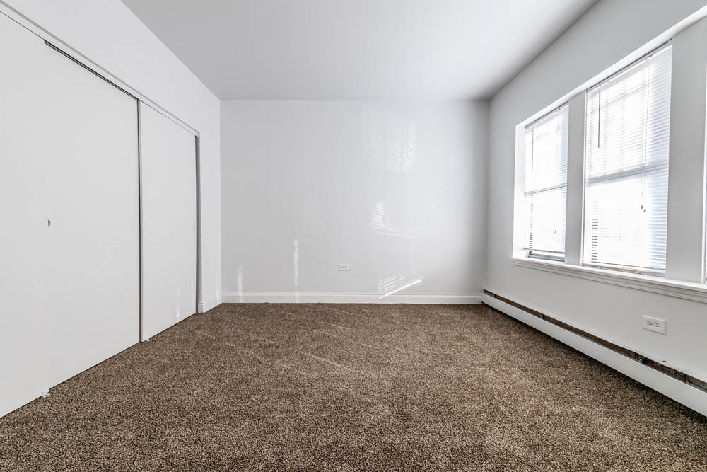 5100 W Madison St Apartments Chicago Bedroom