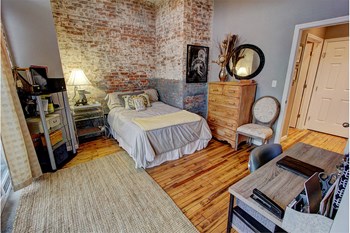 20 Elm Street 1-4 Beds Apartment for Rent - Photo Gallery 5