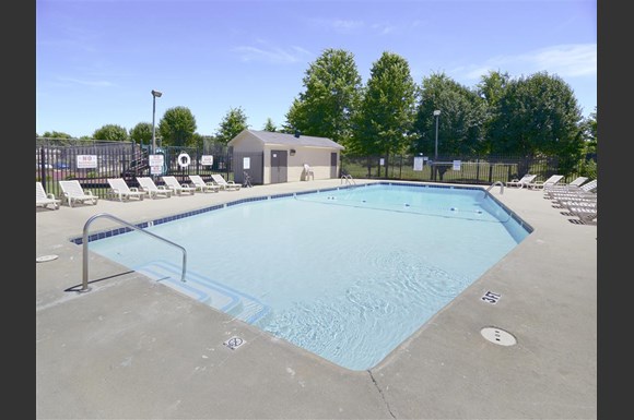 Silverwood Apartments 2200 Clubhouse Drive Paragould Ar