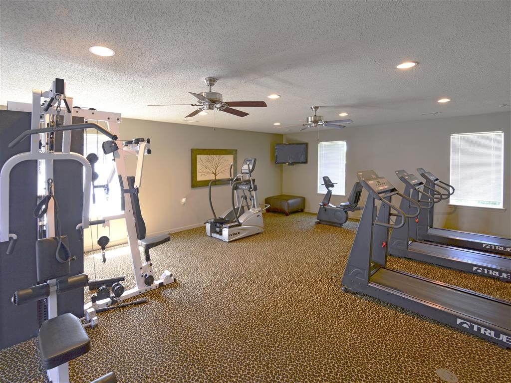 the gym at the apartments for rent