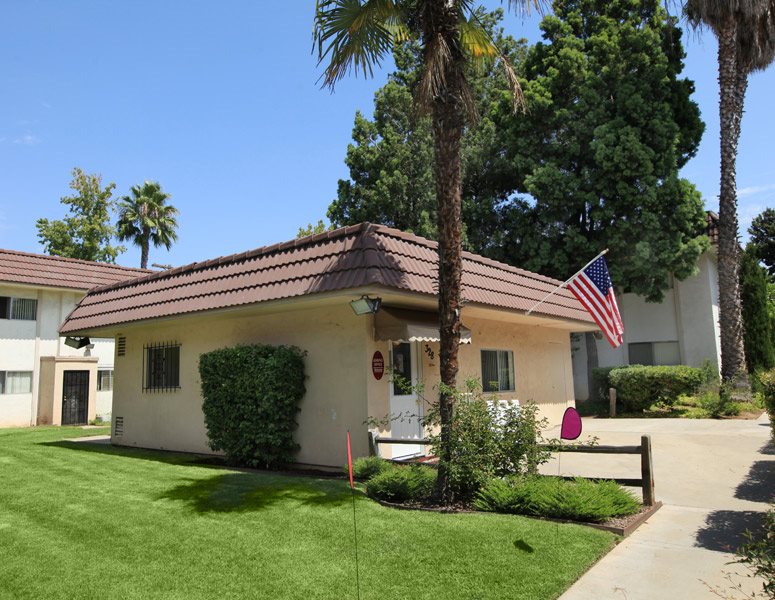 Redwood Gardens Apartments Apartments in El Cajon, CA