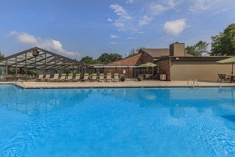 the swimming pool at the resort at governors residence