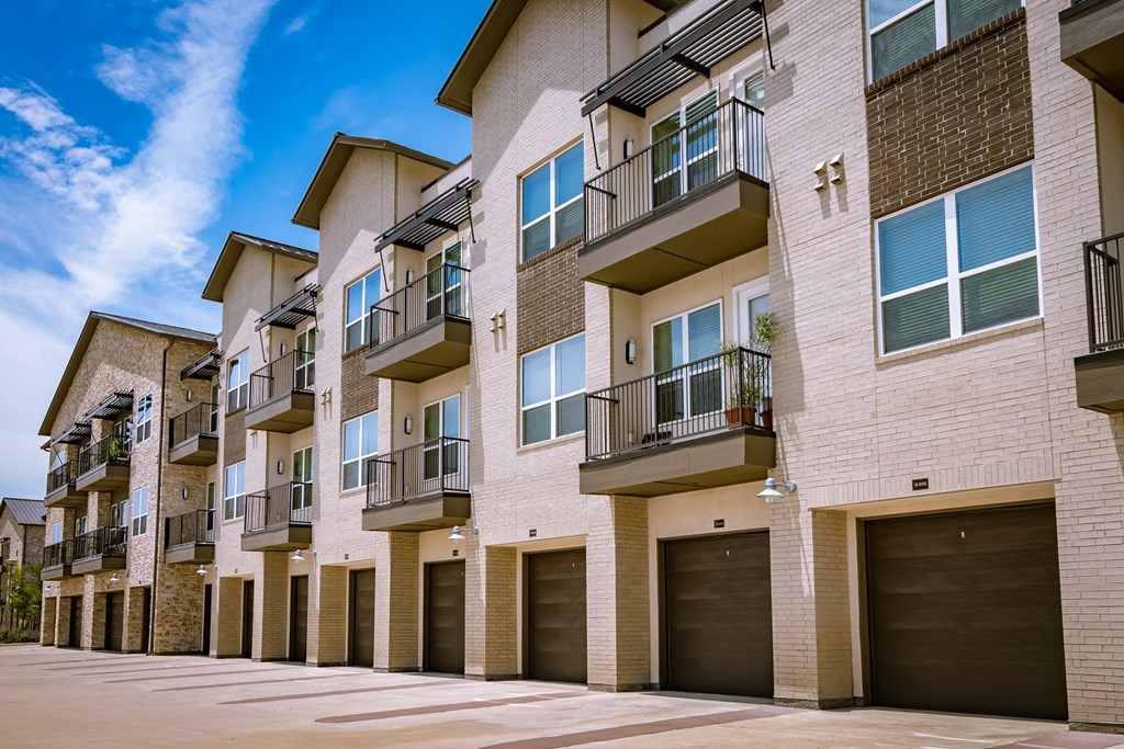 las colinas tx apartments for rent