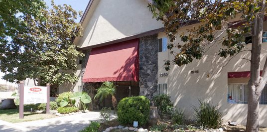 7260 De Soto Apartments Apartments In Canoga Park Ca
